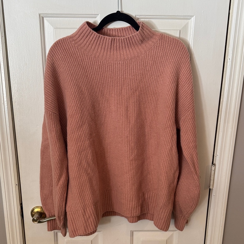 Cozy peachy Pink Women's Sweater